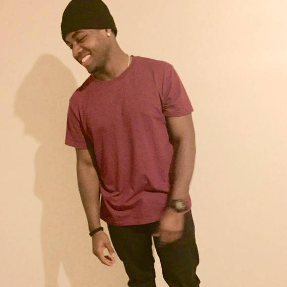 Meet your Posher, Kerry - Picture 1 of 1